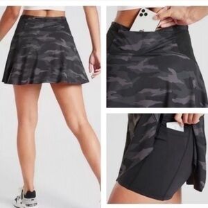 Athleta • Match Point Camo Tennis/Pickleball Skort • Sz S